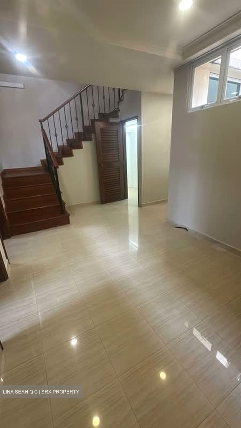 D-Mansions (D15), Apartment #559824701